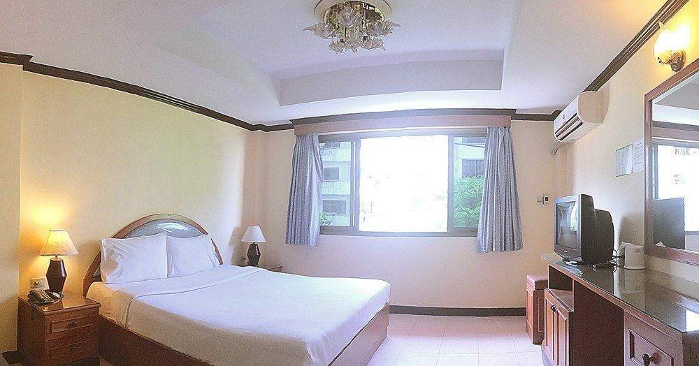 Eurostar International Hotel Ban Nong Tabaek Luaran gambar